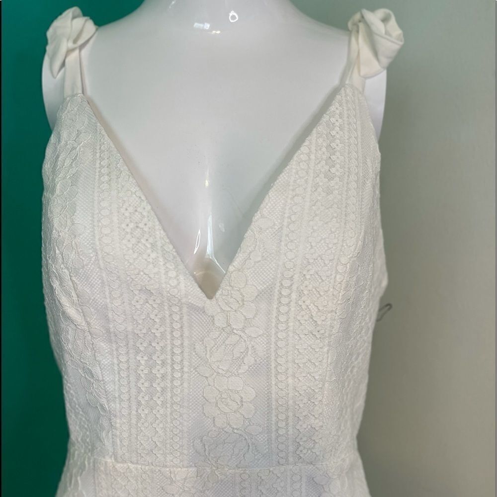 REVOLVE BY THE WAY Mallory Ruffle Lace Mini Dress.Size M - Picture 8 of 16